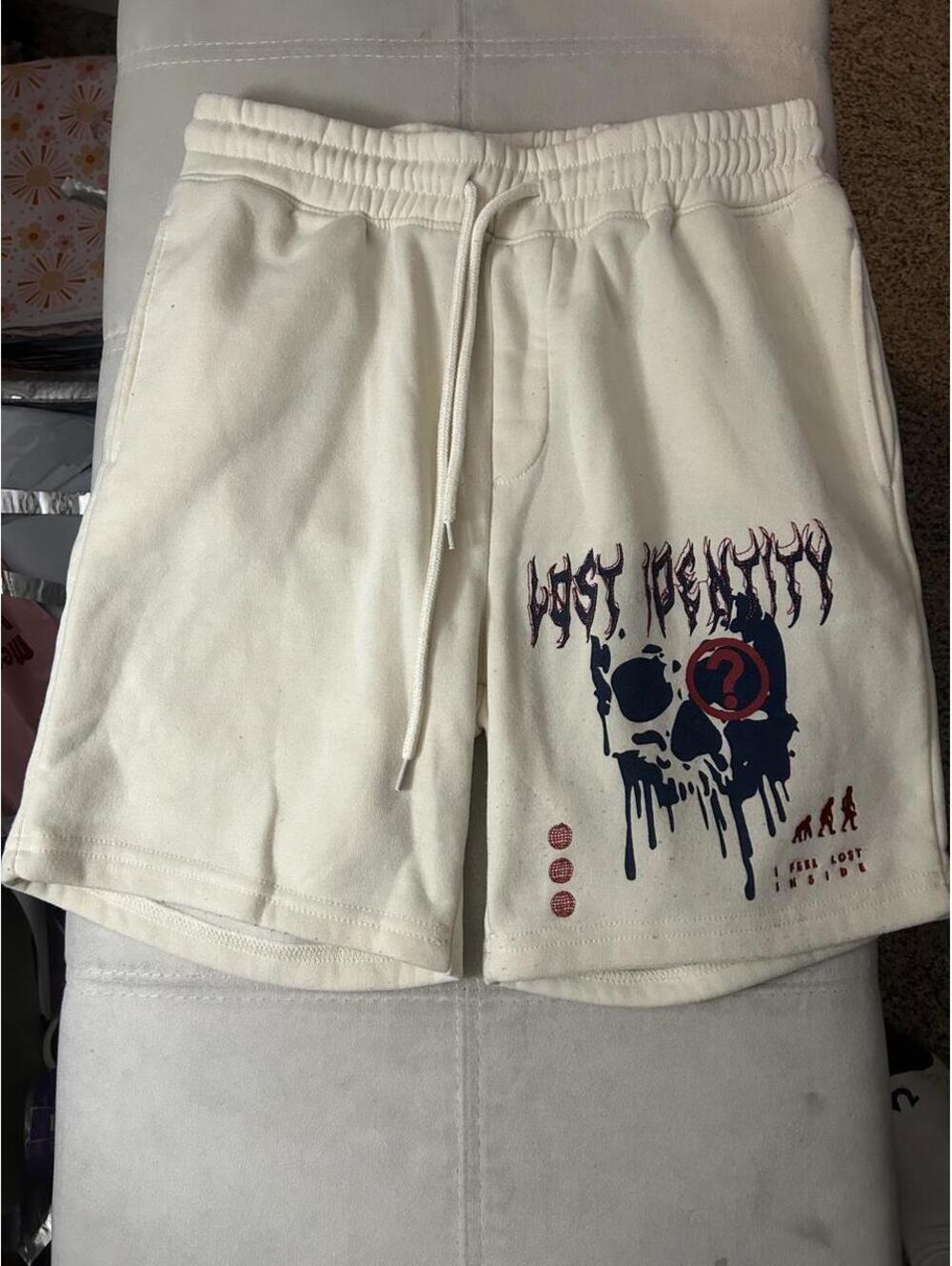 Brooklyn Cloth cream graphic draw string shorts size S